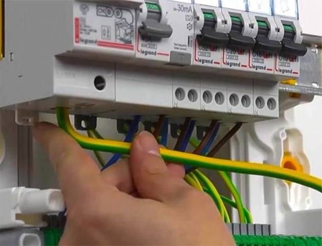 Câblage-de-parafoudres